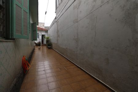 Casa à venda com 237m², 2 quartos e 4 vagasQuintal