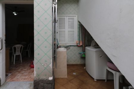 Casa à venda com 237m², 2 quartos e 4 vagasÁrea de Serviço