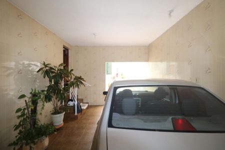 Casa à venda com 237m², 2 quartos e 4 vagasGaragem
