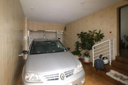 Casa à venda com 237m², 2 quartos e 4 vagasGaragem