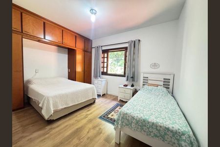 Casa à venda com 4 quartos, 304m² em Chácara Flora, Valinhos