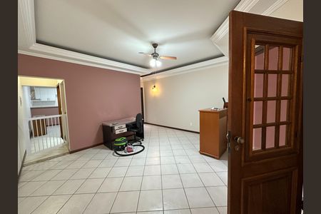 Sala de casa para alugar com 3 quartos, 150m² em Loteamento Residencial Vista Linda, São José dos Campos