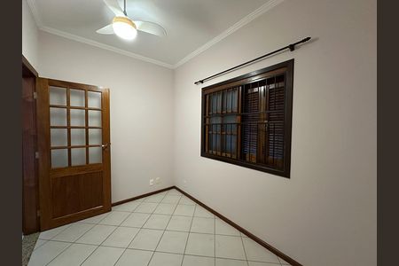 Casa para alugar com 150m², 3 quartos e 2 vagas Casa para alugar com 150m², 3 quartos e 2 vagasQuarto 1