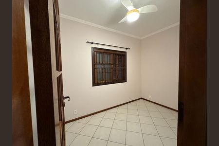 Casa para alugar com 150m², 3 quartos e 2 vagas Casa para alugar com 150m², 3 quartos e 2 vagasQuarto 1