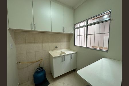 Casa para alugar com 150m², 3 quartos e 2 vagas Casa para alugar com 150m², 3 quartos e 2 vagasÁrea de Serviço
