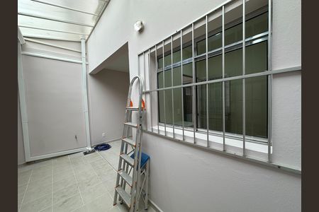 Casa para alugar com 150m², 3 quartos e 2 vagas Casa para alugar com 150m², 3 quartos e 2 vagasQuintal