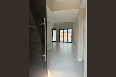 Casa à venda com 354m², 5 quartos e 6 vagas
