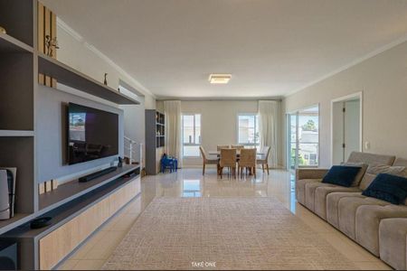 Casa à venda com 3 quartos, 321m² em Colina dos Pinheiros, Valinhos