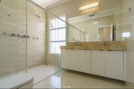 Casa à venda com 3 quartos, 321m² em Colina dos Pinheiros, Valinhos