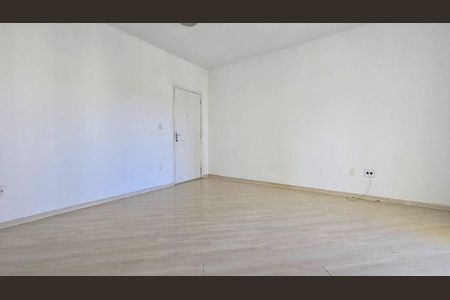 Apartamento à venda com 56m², 2 quartos e 1 vaga