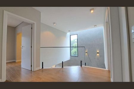 Casa à venda com 3 quartos, 219m² em Vila Pagano, Valinhos