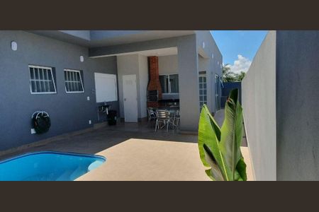 Casa à venda com 170m², 3 quartos e 4 vagas