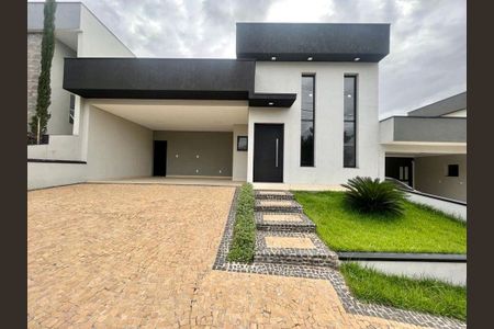Casa à venda com 178m², 3 quartos e 2 vagas