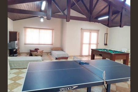 Casa à venda com 3 quartos, 335m² em Santa Cruz, Valinhos
