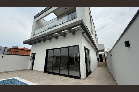 Casa à venda com 3 quartos, 290m² em Vila Pagano, Valinhos