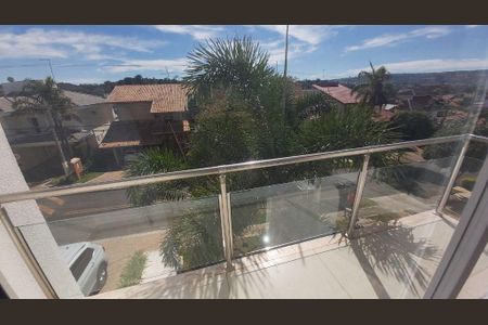 Casa à venda com 302m², 4 quartos e 4 vagas
