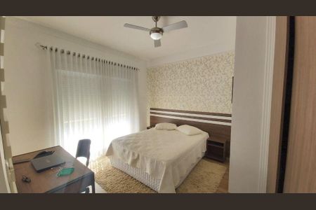 Casa à venda com 302m², 4 quartos e 4 vagas