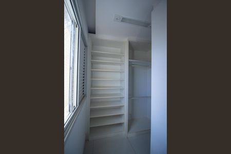 Apartamento para alugar com 135m², 3 quartos e 3 vagasCloset da suíte