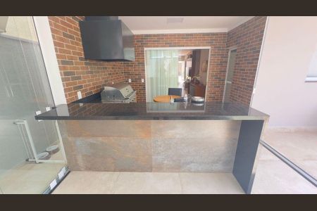 Casa à venda com 187m², 3 quartos e 2 vagas
