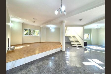 Casa à venda com 3 quartos, 136m² em Santa Cruz, Valinhos