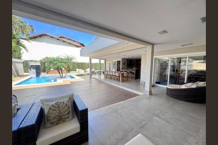 Casa à venda com 478m², 4 quartos e 6 vagas
