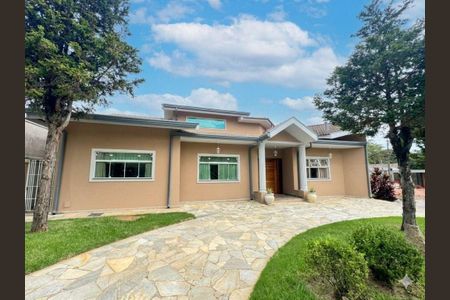 Casa à venda com 656m², 4 quartos e 7 vagas