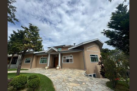 Casa à venda com 656m², 4 quartos e 7 vagas