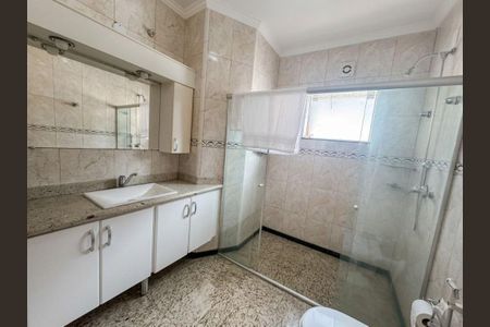 Casa à venda com 656m², 4 quartos e 7 vagas