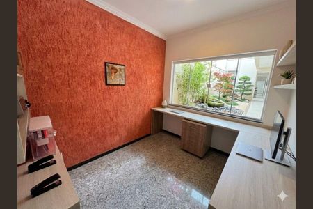 Casa à venda com 656m², 4 quartos e 7 vagas