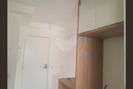 Apartamento à venda com 77m², 2 quartos e 1 vaga