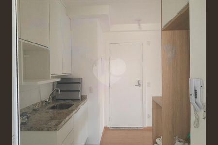 Apartamento à venda com 77m², 2 quartos e 1 vaga