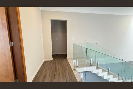Casa à venda com 3 quartos, 239m² em Vila Capuava, Valinhos