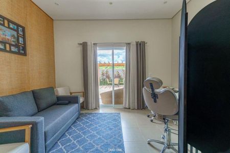 Casa à venda com 3 quartos, 239m² em Chácaras Silvânia, Valinhos