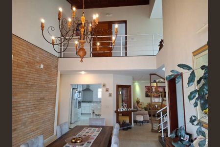 Casa à venda com 3 quartos, 375m² em Dos Ortizes, Valinhos