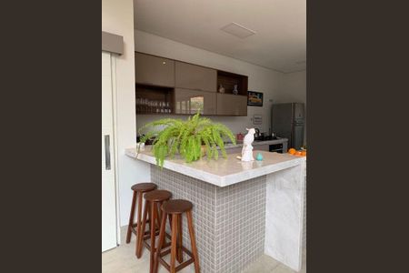 Casa à venda com 3 quartos, 204m² em Loteamento Residencial Santa Gertrudes, Valinhos