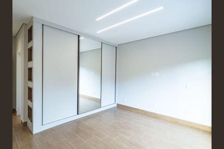 Casa à venda com 3 quartos, 319m² em Condomínio Zurich Dorf, Valinhos