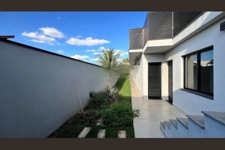 Casa à venda com 3 quartos, 302m² em Condomínio Residencial Querência, Valinhos