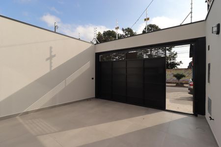 Casa à venda com 125m², 3 quartos e 2 vagasQuintal