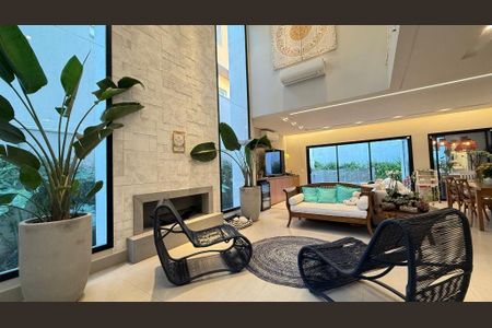 Casa à venda com 3 quartos, 289m² em Parque Lausanne, Valinhos
