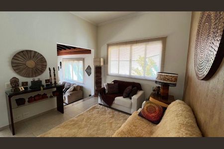 Casa à venda com 3 quartos, 320m² em Santa Cruz, Valinhos