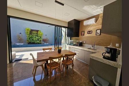 Casa à venda com 4 quartos, 400m² em Dois Córregos, Valinhos