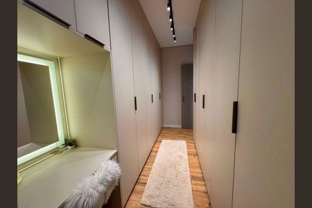 Casa à venda com 310m², 3 quartos e 4 vagas