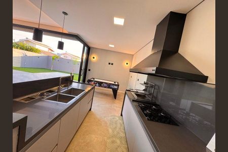 Casa à venda com 310m², 3 quartos e 4 vagas