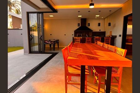 Casa à venda com 3 quartos, 310m² em Santa Cruz, Valinhos