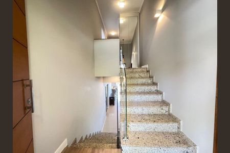Casa à venda com 3 quartos, 336m² em Chácaras Alpina, Valinhos