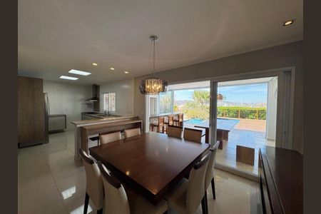 Casa à venda com 3 quartos, 336m² em Chácaras Alpina, Valinhos