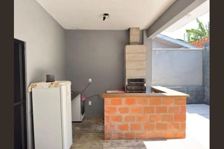 Casa à venda com 138m², 3 quartos e 4 vagas