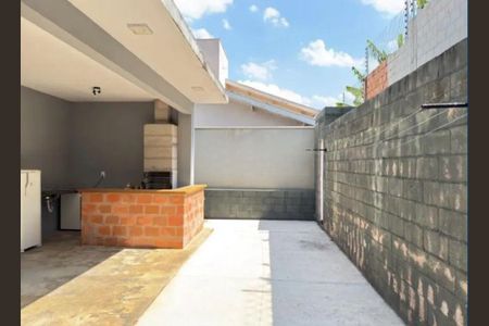 Casa à venda com 138m², 3 quartos e 4 vagas