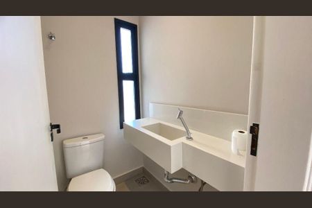 Casa à venda com 169m², 3 quartos e 4 vagas