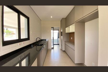 Casa à venda com 169m², 3 quartos e 4 vagas